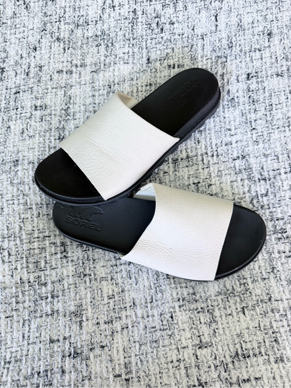 Sorel Cream  Black Footbed Slide Sandals